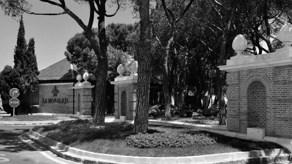ark architects ongoing projects in la moraleja madrid