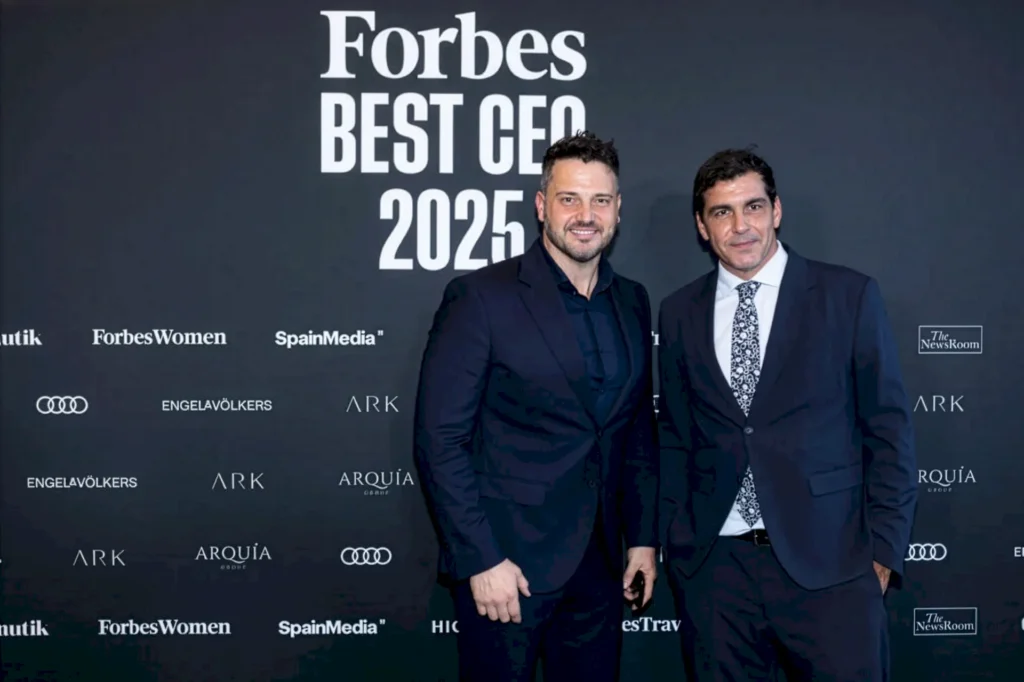 Antonio Ruiz, CMO & PR at ARK Architects, and Juan Rodríguez Belloso, Commercial Director at Forbes