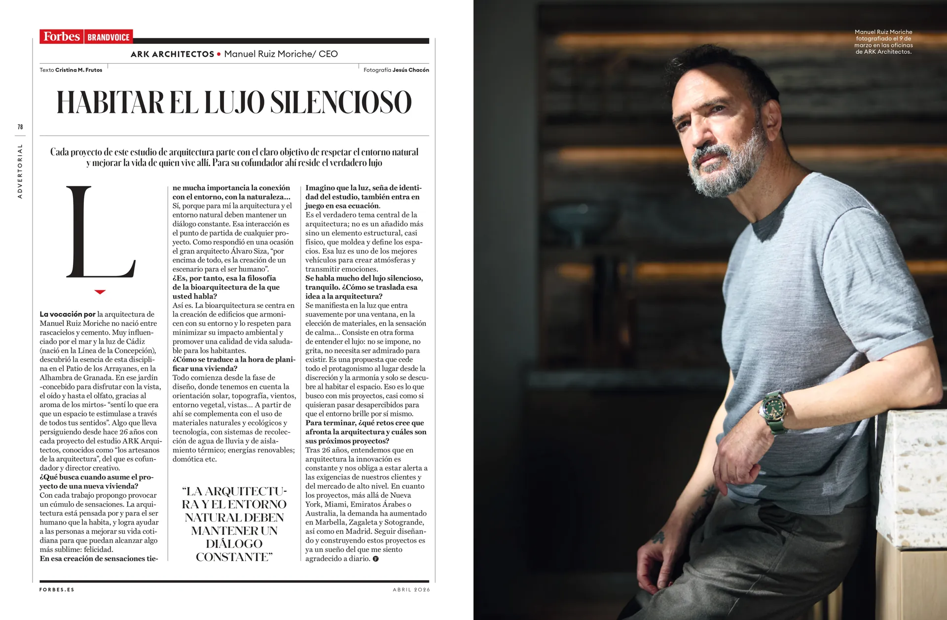Entrevista a Manuel Ruiz Moriche, arquitecto de ARK Architects, en Forbes, titulada "Habitar el lujo silencioso".